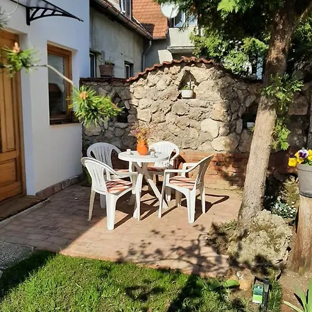 דירה Szent Gyorgy Apartman