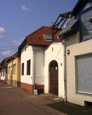 דירה Szent Gyorgy Apartman